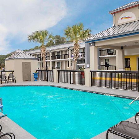 Baymont By Wyndham Covington Hotel Екстериор снимка